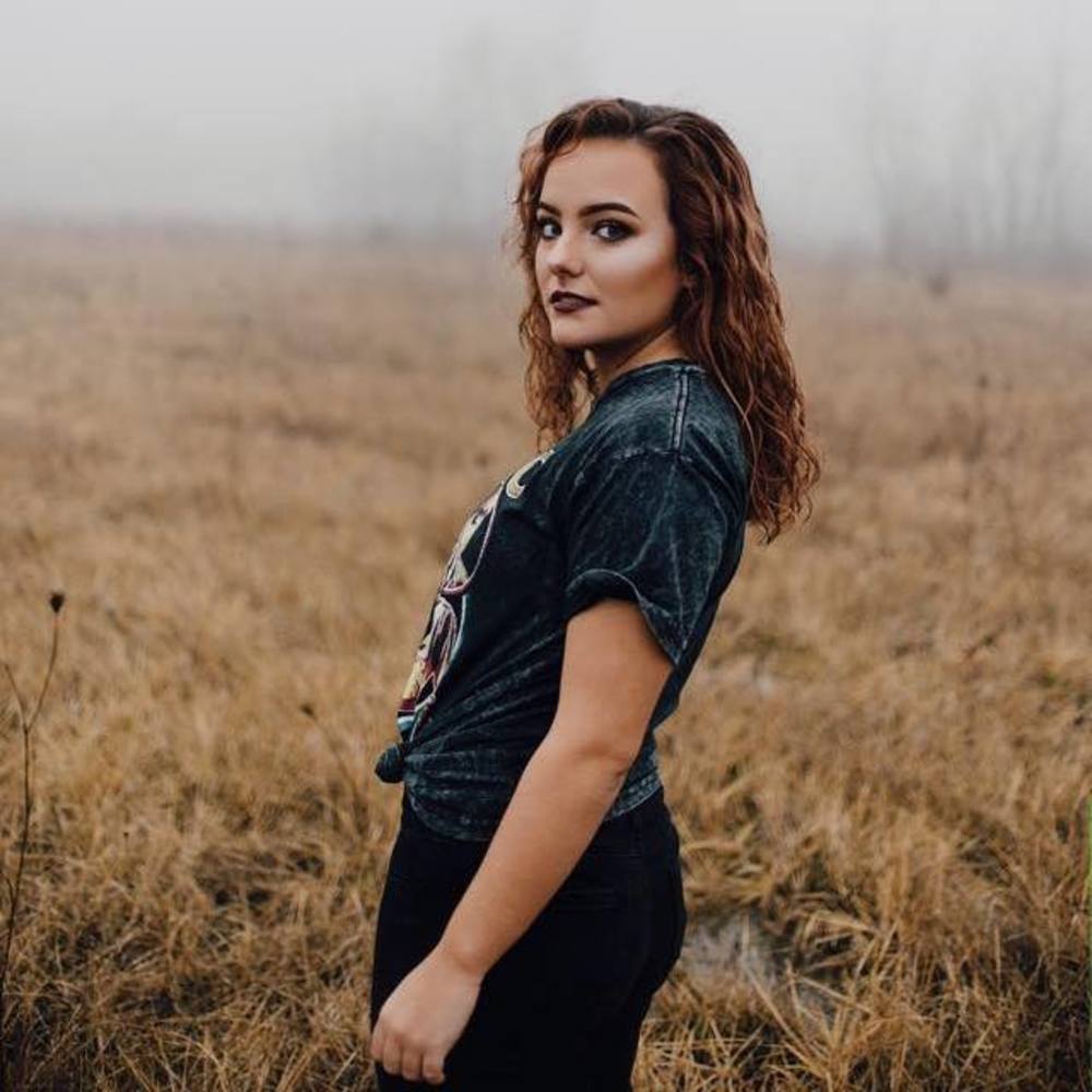 Meet your Posher, Hannah